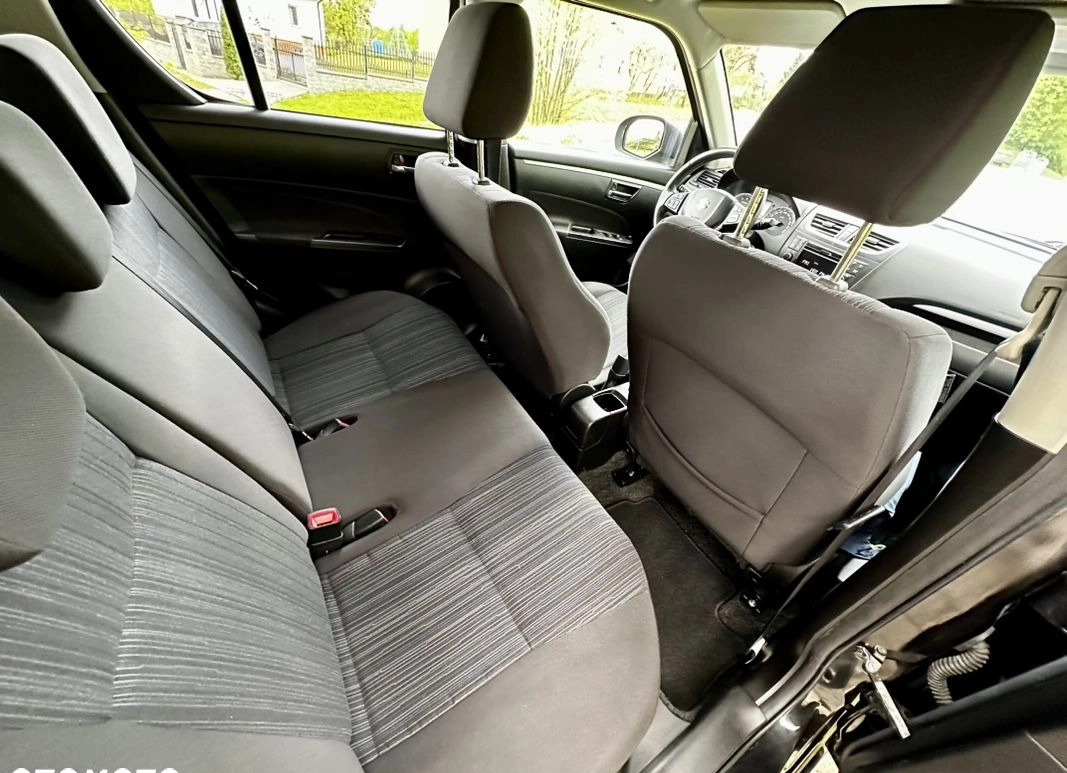 Suzuki Swift cena 27900 przebieg: 95000, rok produkcji 2014 z Bełchatów małe 22